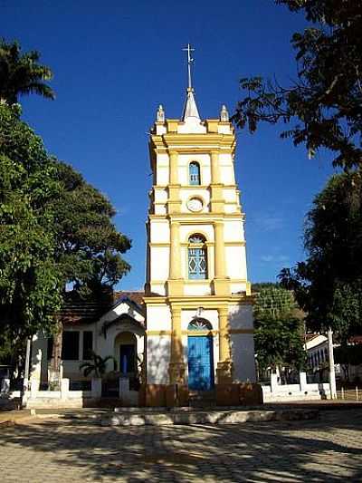 TORRE DA CRUZ QUEIMADA 
POR DLESTER - KTA - PIACATUBA - MG