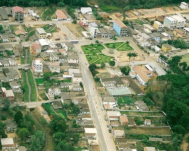 PIEDADE DE CARATINGA-MG-VISTA AREA DA CIDADE-FOTO:VIVIANE CORREA G. - PIEDADE DE CARATINGA - MG