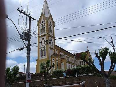 IGREJA MATRIZ FOTO
POR M4KOT0  - PIEDADE DO RIO GRANDE - MG