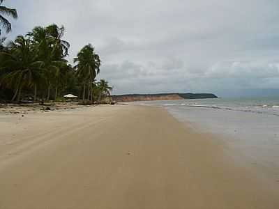 PRAIA DO CARRO QUEBRADO POR CRIS FANTINI  - BARRA DE SANTO ANTNIO - AL