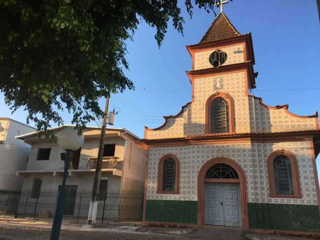 IGREJA MATRIZ PIRANGUITA, POR ROSNEA OLIVEIRA - PIRANGUITA - MG