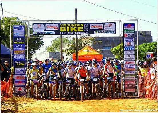  LARGADA 5 MOUNTAIN BIKE PITANGUI - 07/2012, POR NICODEMOS ROSA - PITANGUI - MG