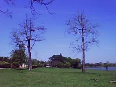 LAGO DA VILA DE FURNAS, POR ANDRE LUIS  - PLANURA - MG