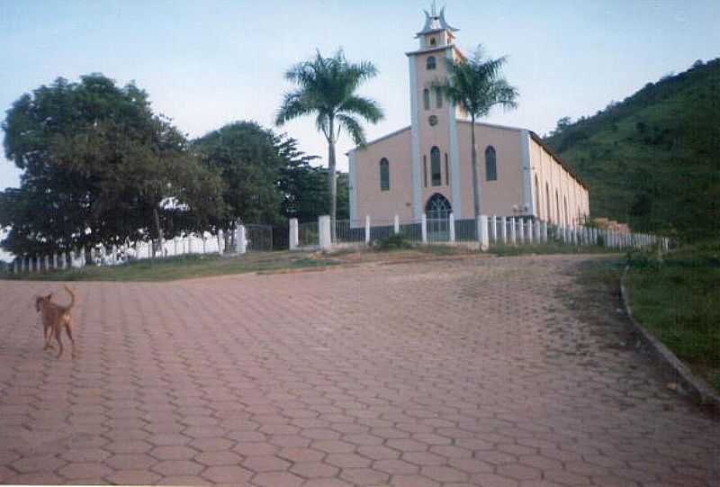 POAIA-MG-IGREJA MATRIZ-FOTO:FTIMA DE OLIVEIRA - POAIA - MG