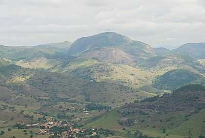 PEDRA SANTA MARIA POR ANJORO - POCRANE - MG