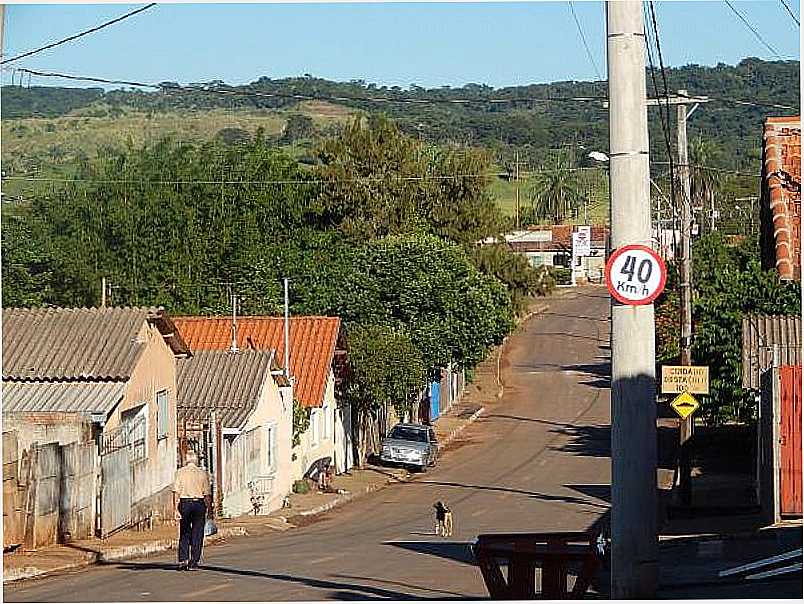 PONTE ALTA-MG-RUA DA CIDADE-FOTO:PONTEALTA.COMUNIDADES.NET - PONTE ALTA - MG