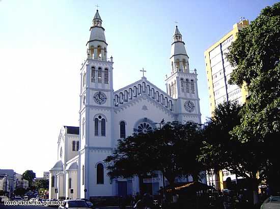 CATEDRAL DO SENHOR BOM JESUS EM POUSO ALEGRE-MG-FOTO:VICENTE A. QUEIROZ - POUSO ALEGRE - MG