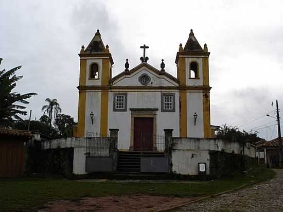 MATRIZ DE N.SRA.DA PENHA DE FRANA NO POVOADO DO BICHINHO EM PRADOS-MG-FOTO:RENATO C CAMPOS - PRADOS - MG