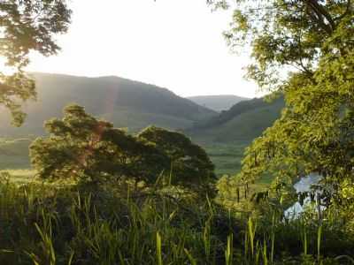 POR ELIZABETE - PRESIDENTE BERNARDES - MG