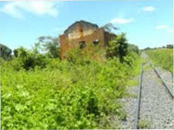 VELHA ESTAAO DE TREM, POR DINHO NORONHA - QUEM-QUEM - MG