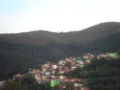 VISTA DO BAIRRO VILLA VITORIA, POR ATELIERAPOSOS@YAHOO.COM.BR - RAPOSOS - MG