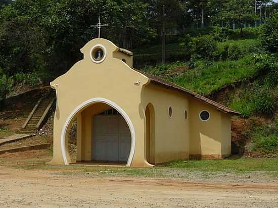 CAPELA EM REALEZA-FOTO:ALTEMIRO OLINTO CRIS - REALEZA - MG