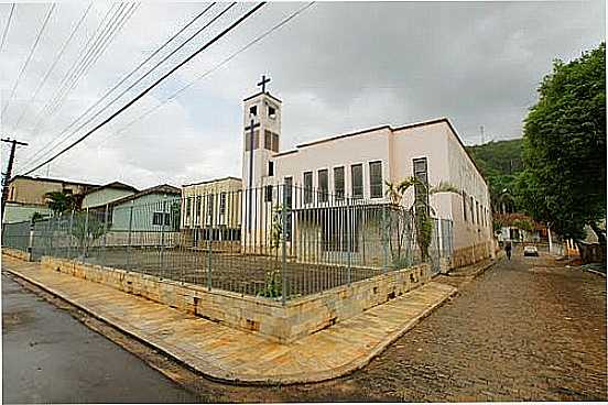 IGREJA DE SO JOO BATISTA EM REDUTO-FOTO:SGTRANGEL - REDUTO - MG