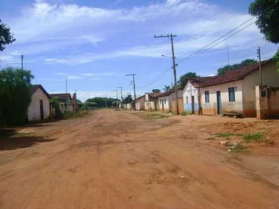 RUA DE RIACHINHO-FOTO:JOO CSSIO  - RIACHINHO - MG