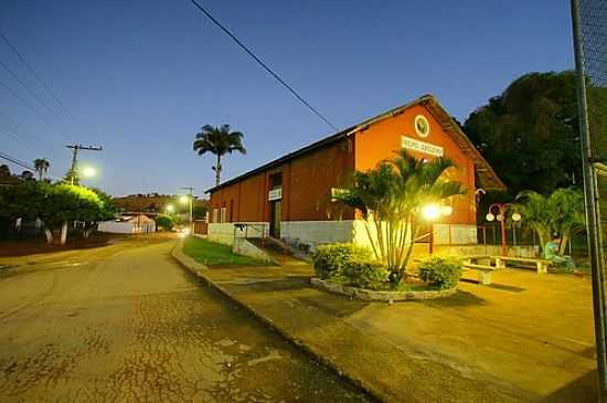 ANTIGA ESTAO FERROVIARIA-FOTO:SGTRANGEL  - RIBEIRO JUNQUEIRA - MG