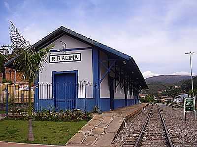 ESTAO FERROVIRIA DE RIO ACIMA POR WALDENICE BRANDO - RIO ACIMA - MG
