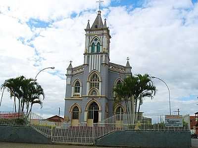 IGREJA MATRIZ DE SANTA LUZIA FOTO MONTANHA - RIO MANSO - MG