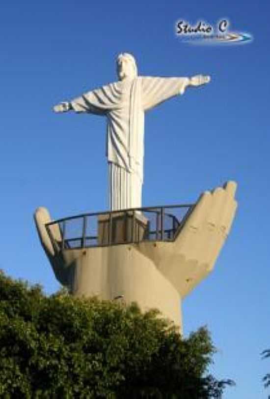 IMAGEM DE CRISTO EM RIO PARANABA-FOTO:JORGE LIMA (KALU) - RIO PARANABA - MG