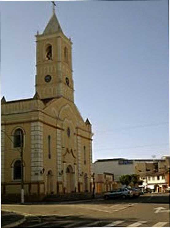 IGREJA MATRIZ DE SO MANOEL-FOTO:MR PEDROSO - RIO POMBA - MG