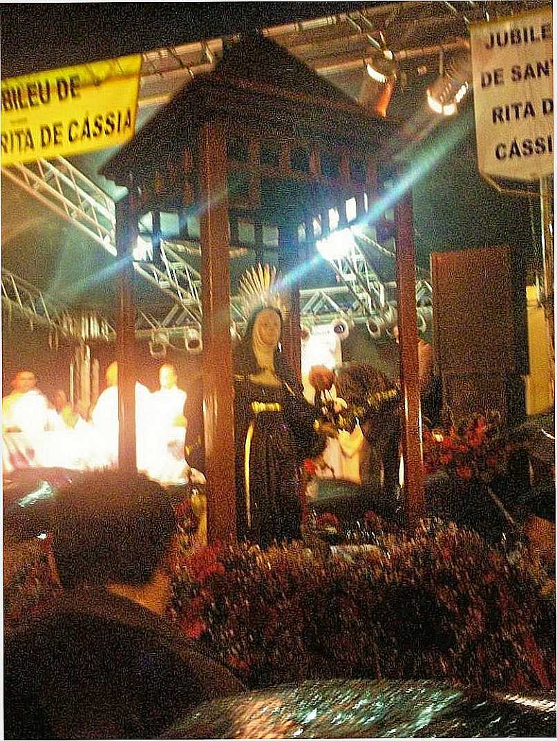 RITPOLIS-MG-FESTA DE SANTA RITA DE CSSIA-FOTO:ANDR SALIYA - RITPOLIS - MG