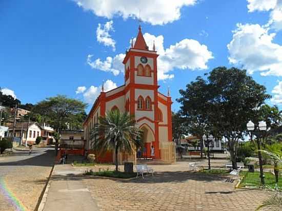 IGREJA NOSSA SENHORA DA PIEDADE - ROCHEDO DE MINAS - MG