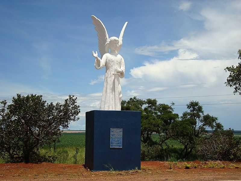 ROMARIA-MG-ANJO NA ENTRADA DA CIDADE-FOTO:ELDO BRASIL - ROMARIA - MG