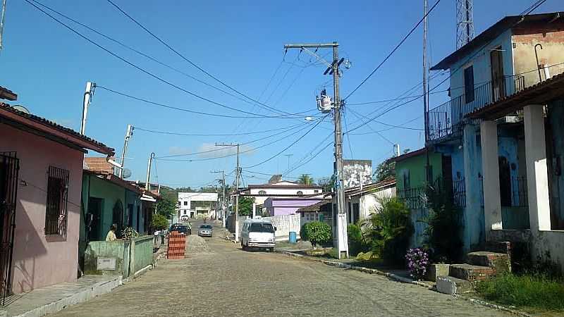 ARATUPE-BA-RUA NO CENTRO-FOTO:ANDRE L. S. LACERDA  - ARATUPE - BA