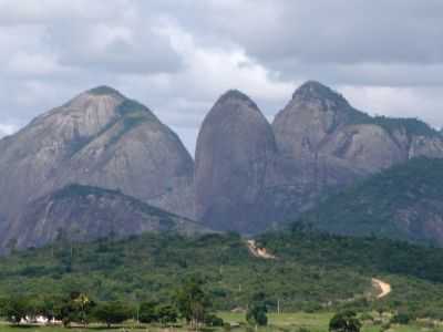 PEDRA PARDA, POR ROGRIO ALMEIDA - RUBIM - MG