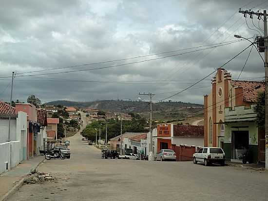 RUBIM-MG-RUA SO GERALDO-FOTO:ALTAIR MENDES - RUBIM - MG