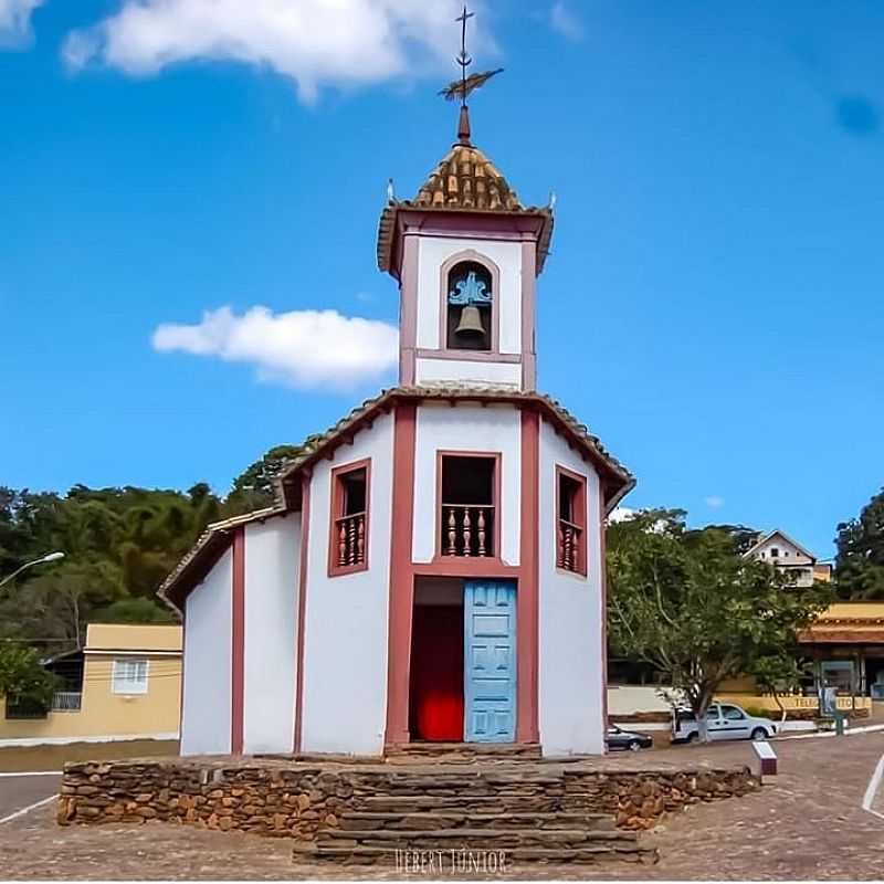 IGREJINHA DE NOSSA SENHORA DO 
MUNICPIO: SABAR
REGIO METROPOLITANA DE BH
FOTOGRAFIA DE HEBERT JNIO - SABAR - MG