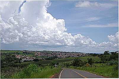 VISTA DA CIDADE DE SACRAMENTO POR LEYZZER - SACRAMENTO - MG