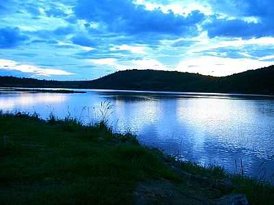 RIO JEQUITINHONHA, POR JOTALU - SALTO DA DIVISA - MG