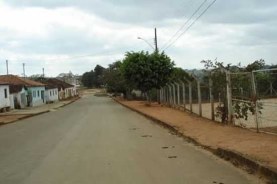 ENTRADA DA CIDADE-FOTO:PROFGILSON  - SANTA CRUZ DA APARECIDA - MG