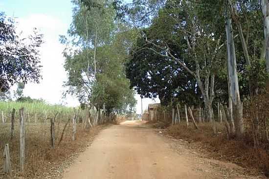 SAIDA DA CIDADE-FOTO:PROFGILSON  - SANTA CRUZ DA APARECIDA - MG