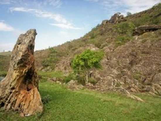 SERRA SO JOS-FOTO:ANDR LUS VIEIRA - SANTA CRUZ DE MINAS - MG