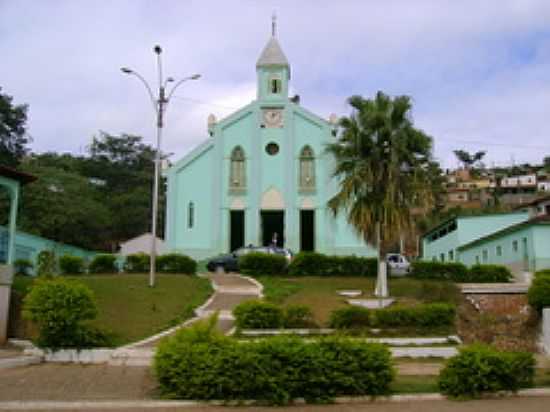 IGREJA MATRIZ-FOTO:GILDAZIO FERNANDES [PANORAMIO] - SANTA MARIA DO SUAU - MG