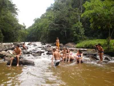 CACHOEIRA DO S ITO, POR MARIA LUIZA - SANTA RITA DE JACUTINGA - MG