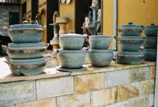 PANELAS DE PEDRA SABO, POR JULIO CESAR ZEFERINO - SANTA RITA DE OURO PRETO - MG