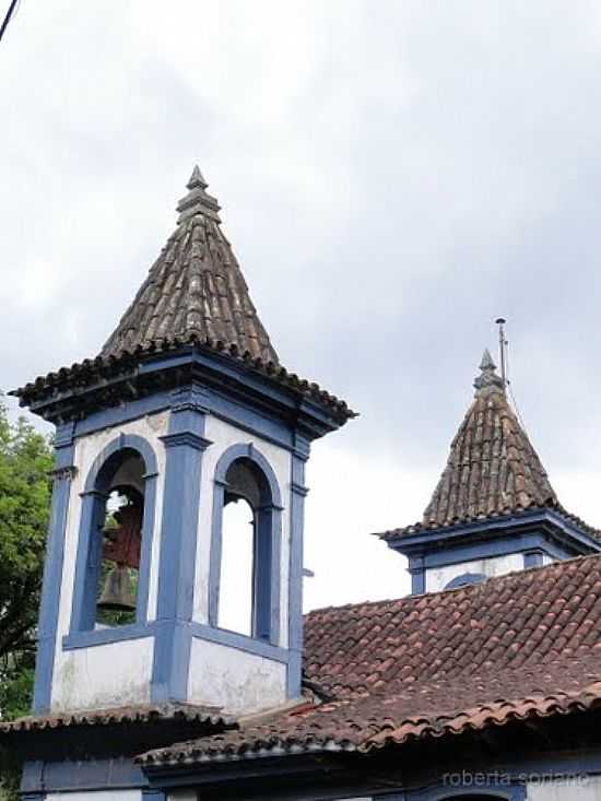 TORRE DA IGREJA-FOTO:ROBERTA SORIANO E AR  - SANTA RITA DURO - MG