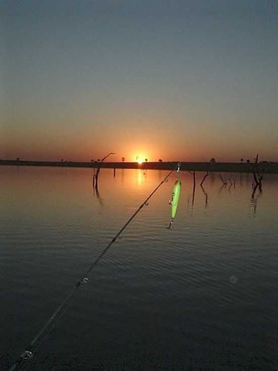 LAGOA DA COBRA-FOTO:ANDREY PESCA  - SANTA VITRIA - MG