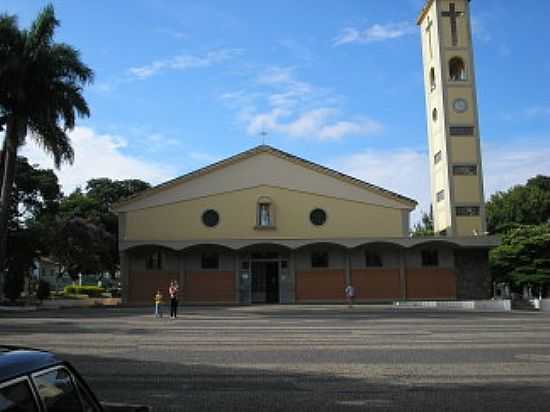 IGREJA MATRIZ - SANTANA DA VARGEM - MG