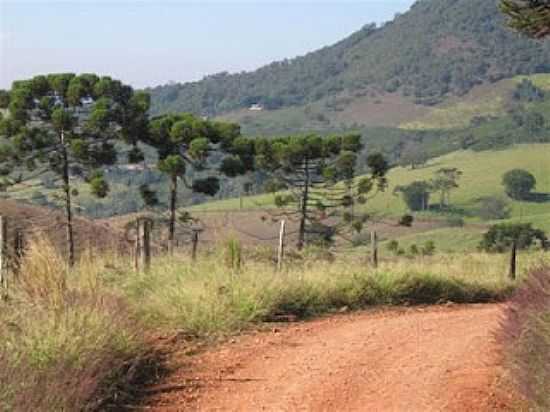 VISTA DA REGIO DE SANTANA DE CALDAS-FOTO:OSTRANSFERS - SANTANA DE CALDAS - MG