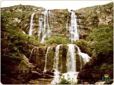 CACHOEIRA DOS INHAMES, POR CLIO NEVES - SANTANA DE PIRAPAMA - MG