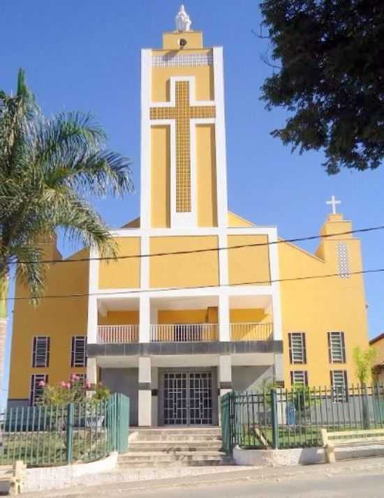 IGREJA MATRIZ, POR OMAR SANTANA DE OLIVEIRA - SANTANA DE PIRAPAMA - MG