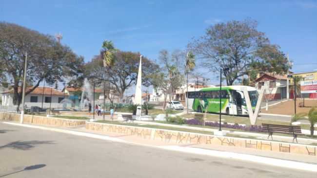 PRAA REGINA BALBINA 6, POR CELIO NEVES - SANTANA DE PIRAPAMA - MG
