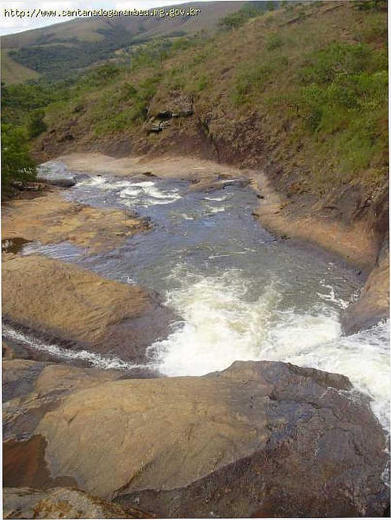 CACHOEIRA DO RIO CAPIVAR (Z FORTES)EM SANTANA DO GARAMBU - MG - SANTANA DO GARAMBU - MG