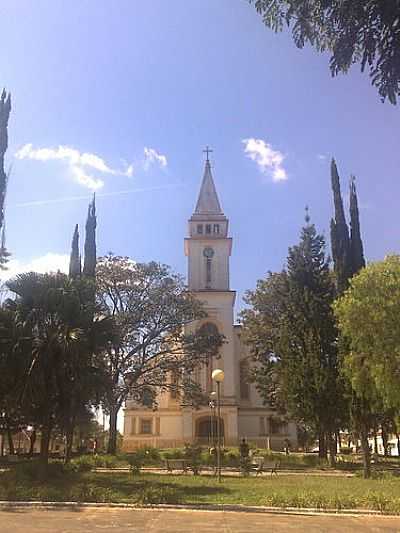 MATRIZ DE STO ANTONIO O AMPARO POR CLEBICAR - SANTO ANTNIO DO AMPARO - MG