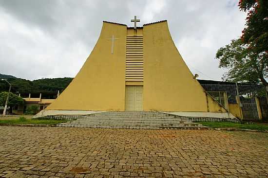 SANTO ANTNIO DO GLRIA-MG-IGREJA DE SANTO ANTNIO-FOTO:SGTRANGEL - SANTO ANTNIO DO GLRIA - MG