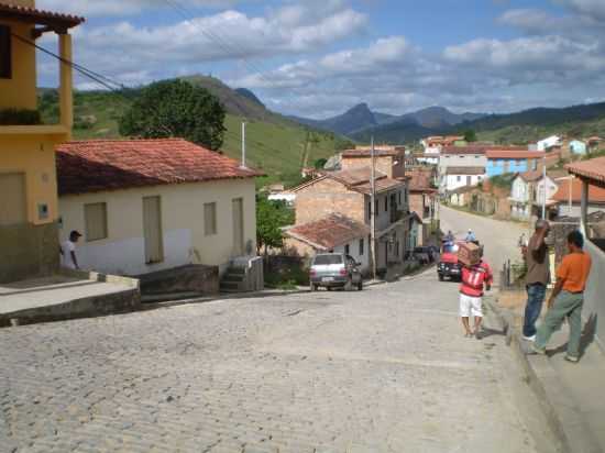 RUA CATAJS  -  POR DO CAITANO PINHO - SANTO ANTNIO DO JACINTO - MG