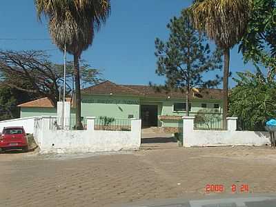 ESCOLA M DR. PEDROSA POR GERALDO ANTONIO SALO - SANTO ANTNIO DO LEITE - MG